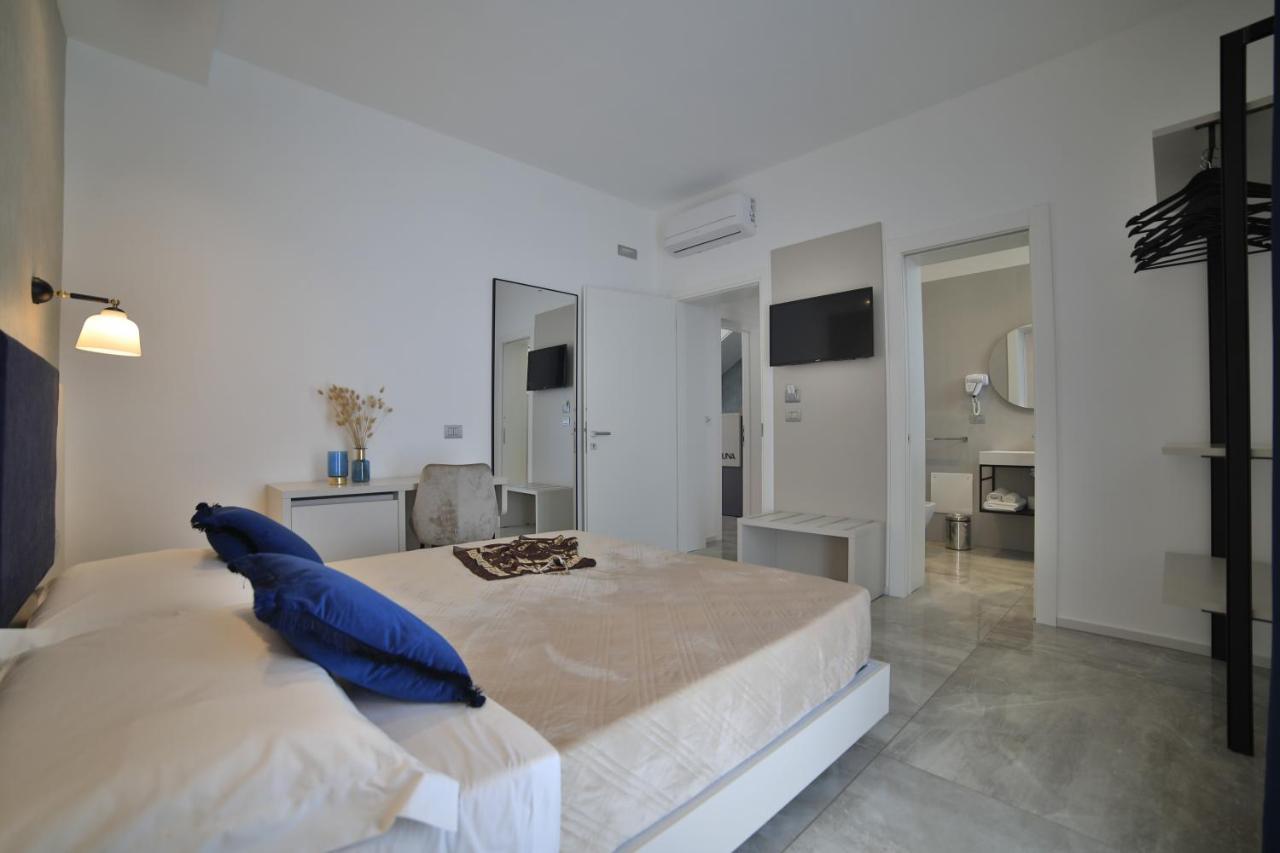 Calaluna Rooms Порто-Чезарео Екстер'єр фото