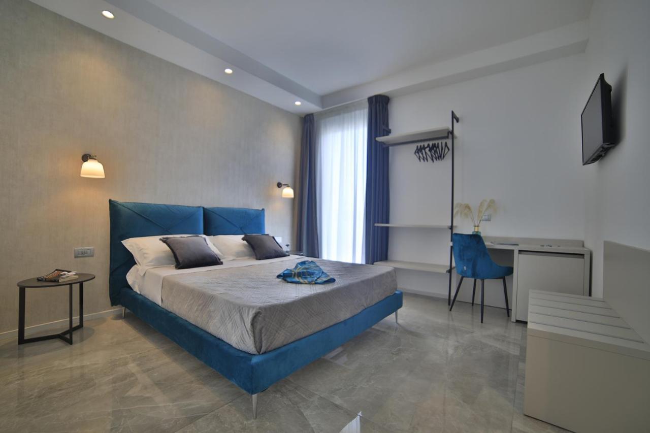 Calaluna Rooms Порто-Чезарео Екстер'єр фото